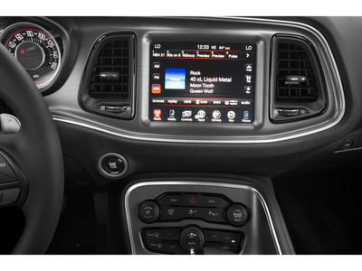 2015 Dodge Challenger 2dr Cpe SXT