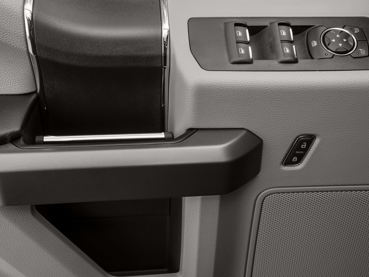 2016 Ford F-150 4WD SuperCrew 145 XLT