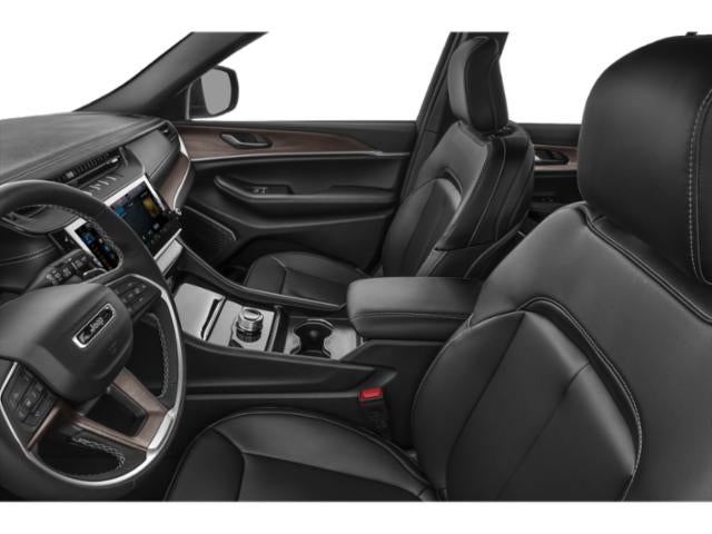 2026 Jeep Grand Cherokee GRAND CHEROKEE LAREDO X 4X4