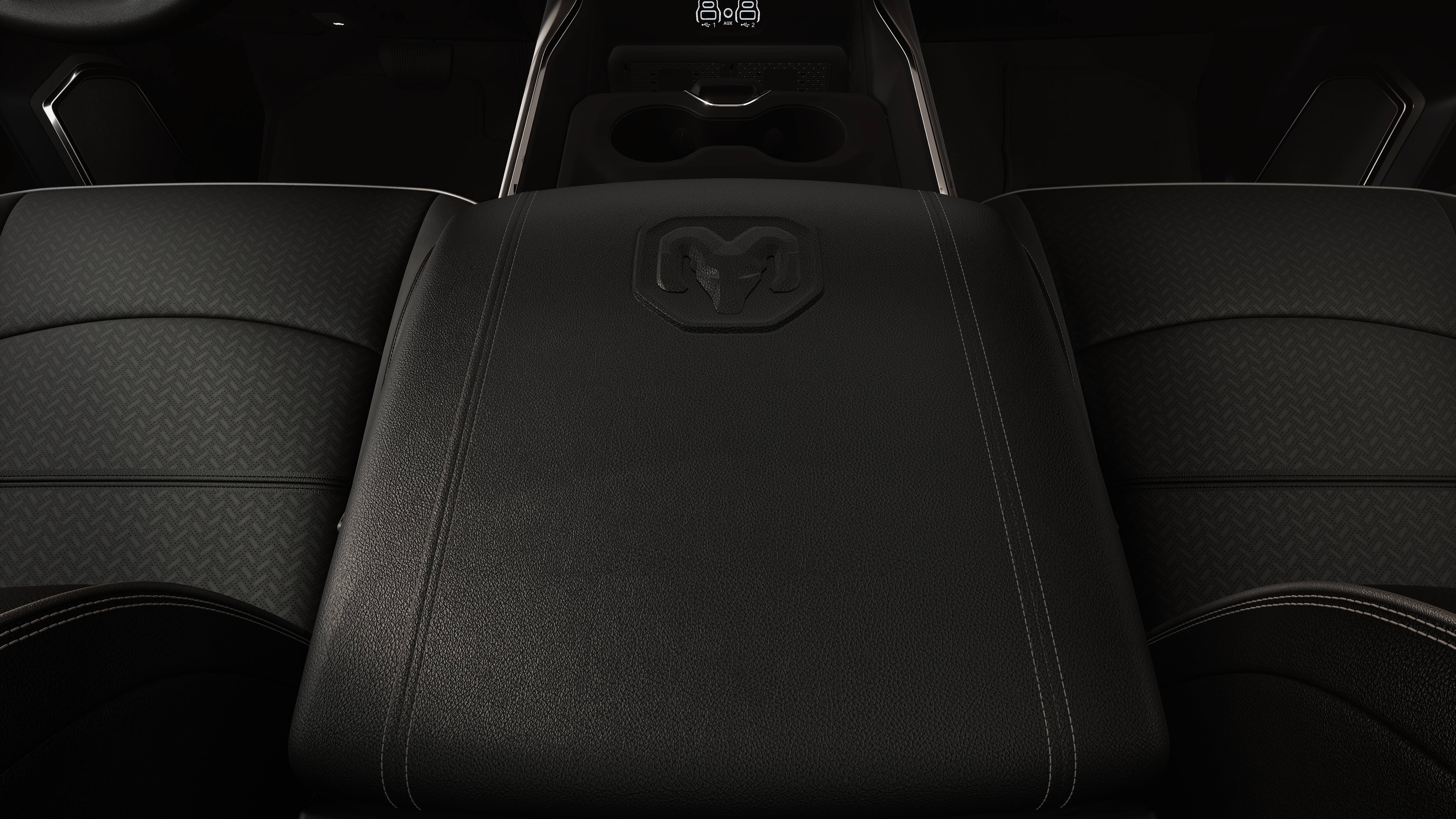 2026 RAM Ram 3500 RAM 3500 LARAMIE MEGA CAB 4X4 6'4' BOX