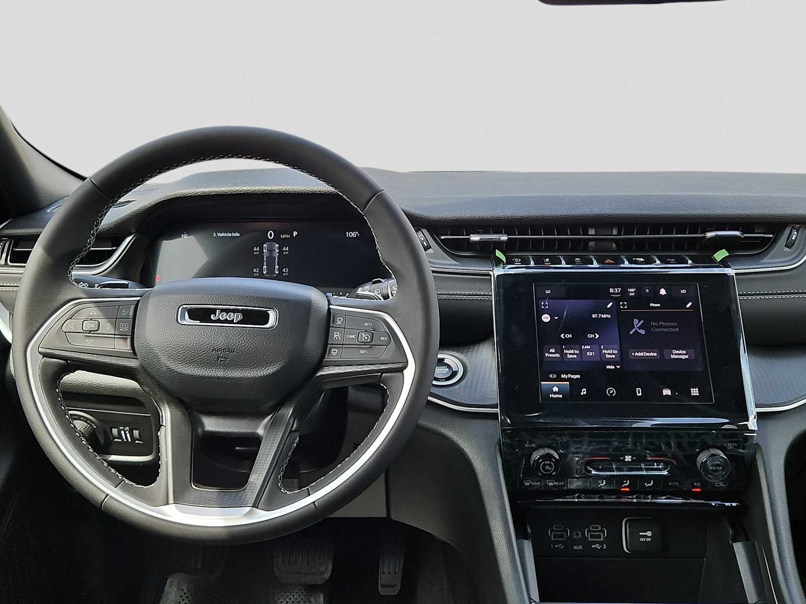 2026 Jeep Grand Cherokee Laredo