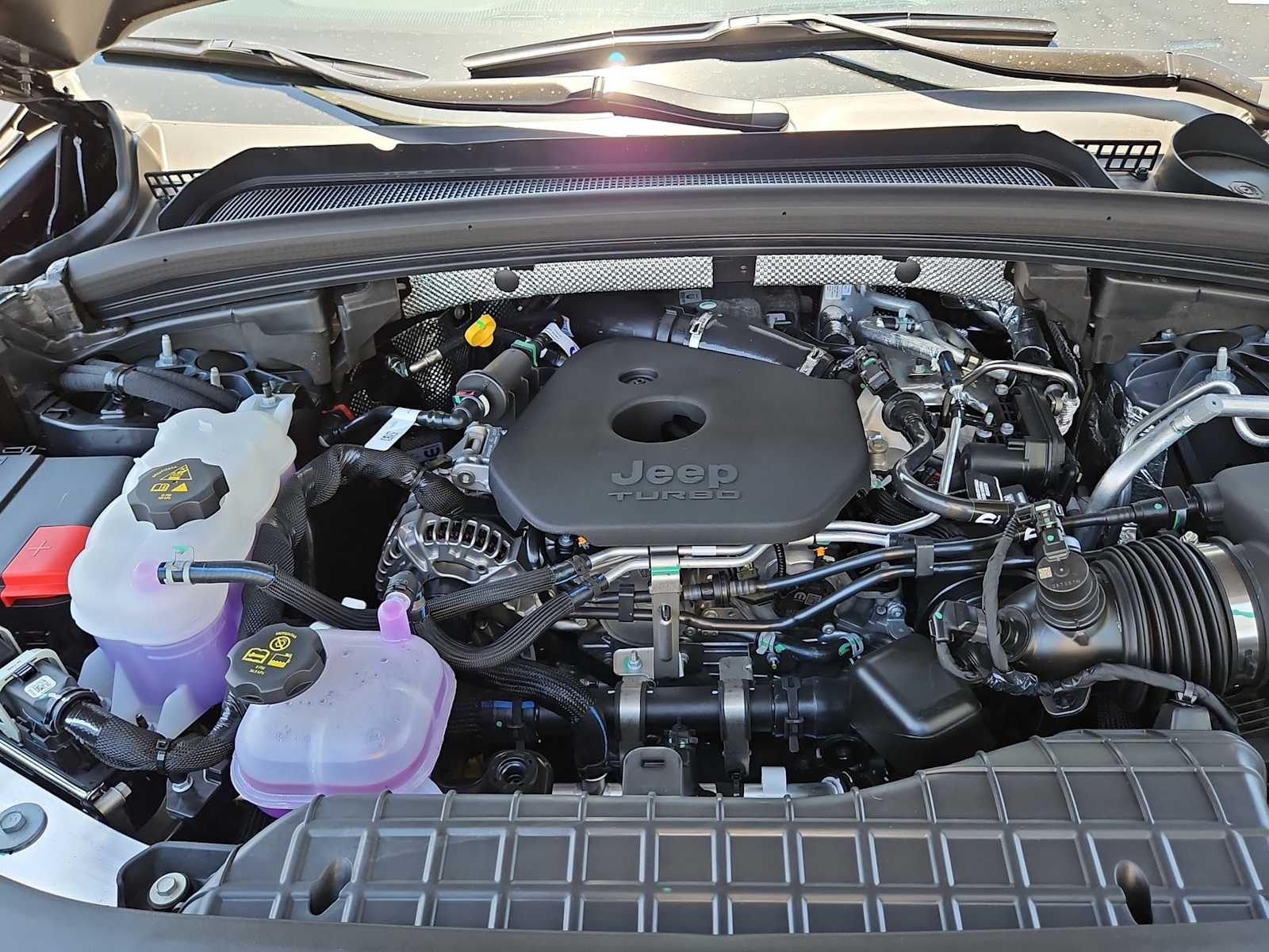 2026 Jeep Grand Cherokee Laredo Altitude