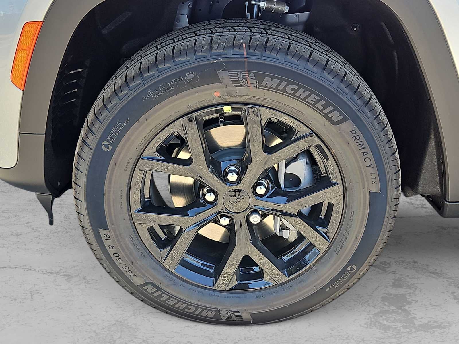 2026 Jeep Grand Cherokee Laredo Altitude