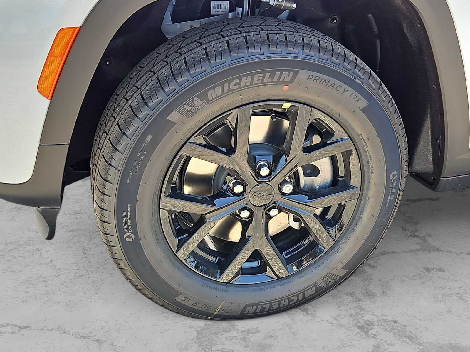 2026 Jeep Grand Cherokee L Laredo Altitude
