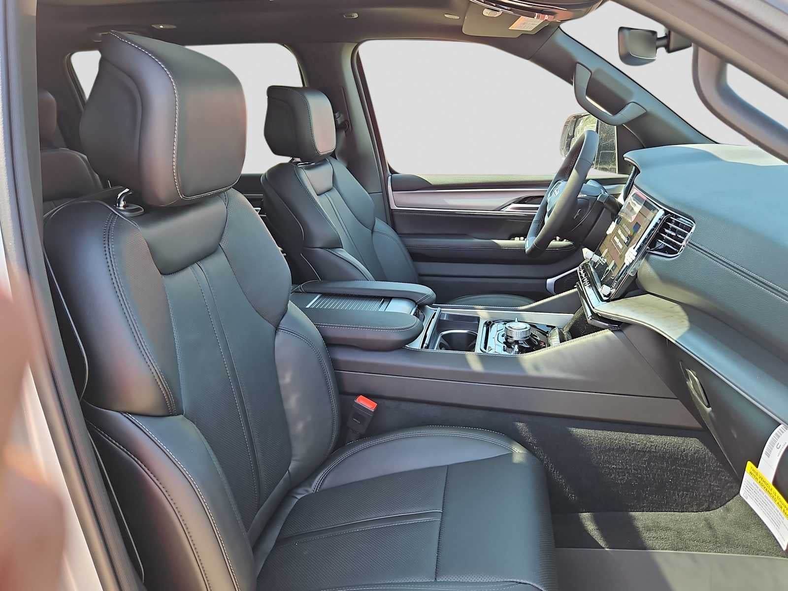 2026 Jeep Grand Wagoneer Upland