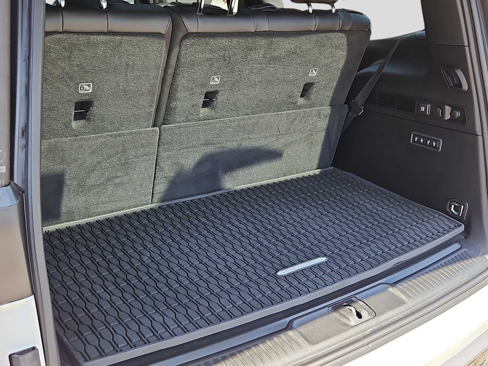 2026 Jeep Grand Wagoneer Upland