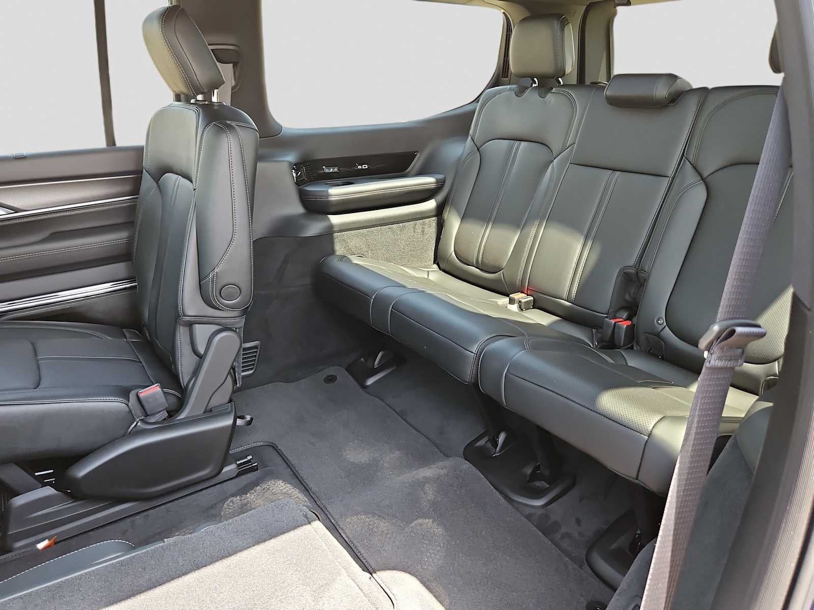 2026 Jeep Grand Wagoneer Summit Obsidian