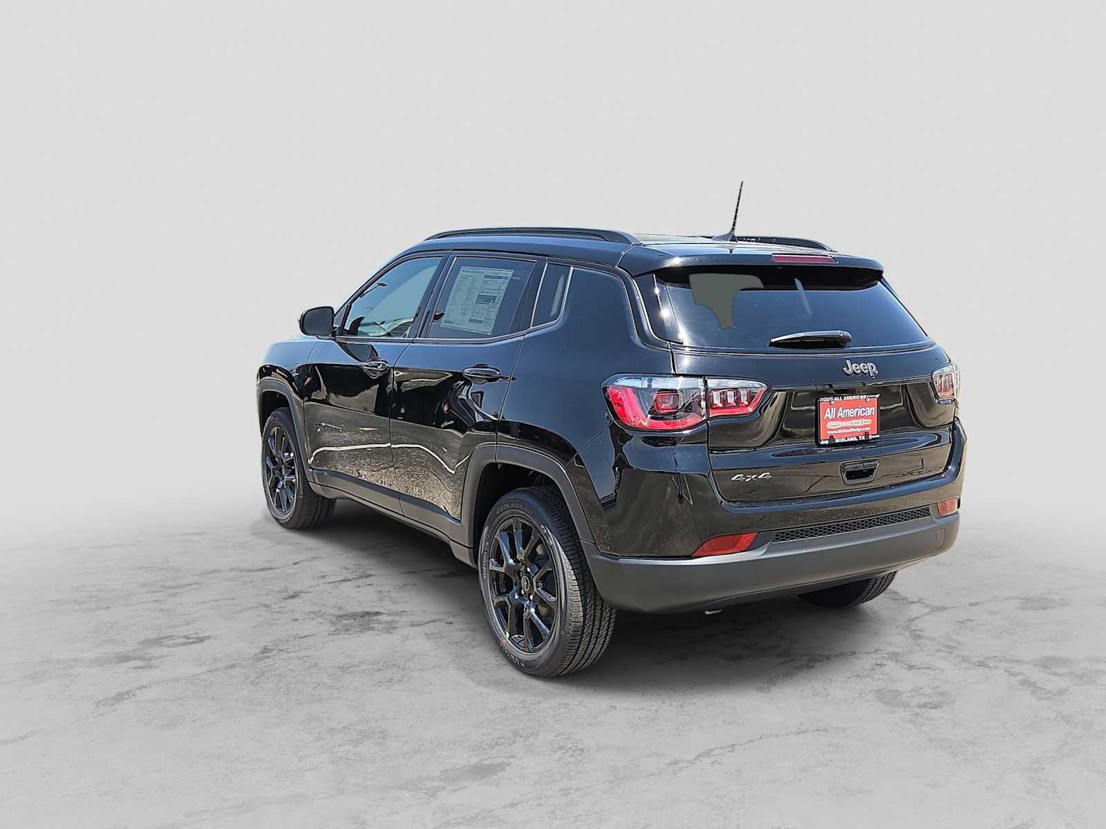 2026 Jeep Compass Latitude Altitude