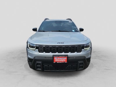 2026 Jeep Cherokee Laredo