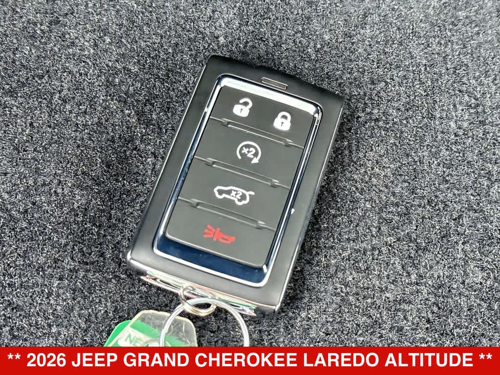 2026 Jeep Grand Cherokee Laredo Altitude