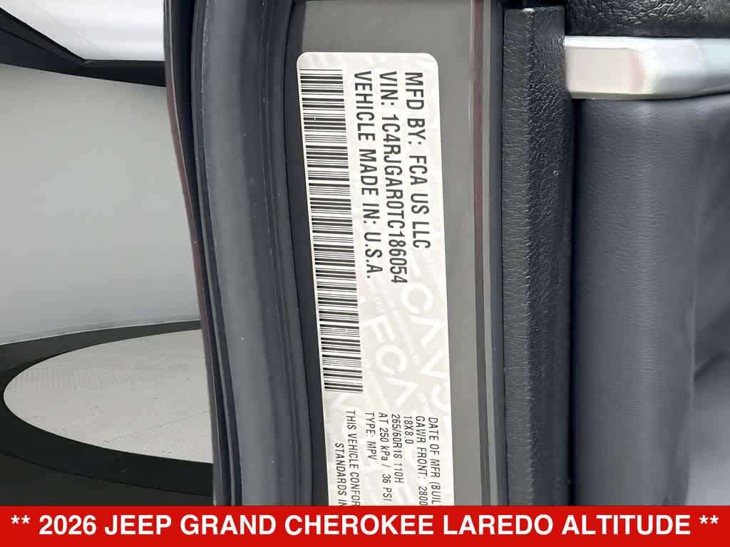 2026 Jeep Grand Cherokee Laredo Altitude
