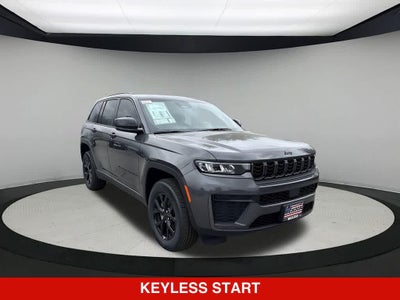 2026 Jeep Grand Cherokee Laredo Altitude