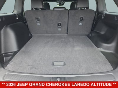 2026 Jeep Grand Cherokee Laredo Altitude
