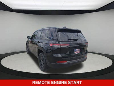 2026 Jeep Grand Cherokee Laredo Altitude