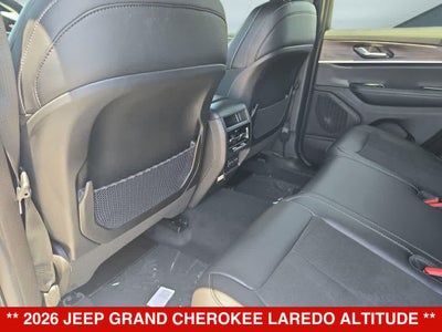 2026 Jeep Grand Cherokee Laredo Altitude