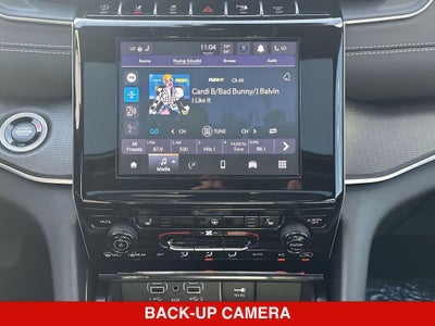 2026 Jeep Grand Cherokee Laredo Altitude