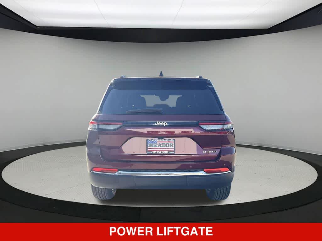 2026 Jeep Grand Cherokee Laredo Altitude
