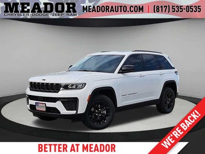 2026 Jeep Grand Cherokee Laredo Altitude