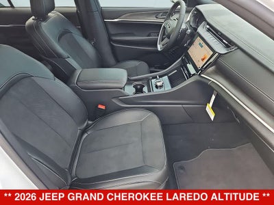 2026 Jeep Grand Cherokee Laredo Altitude