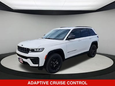 2026 Jeep Grand Cherokee Laredo Altitude