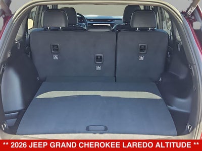 2026 Jeep Grand Cherokee Laredo Altitude