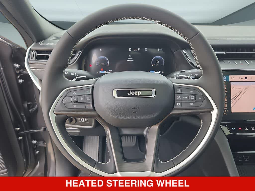 2026 Jeep Grand Cherokee Laredo Altitude
