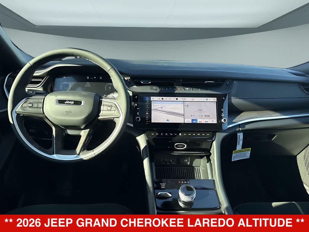 2026 Jeep Grand Cherokee Laredo Altitude