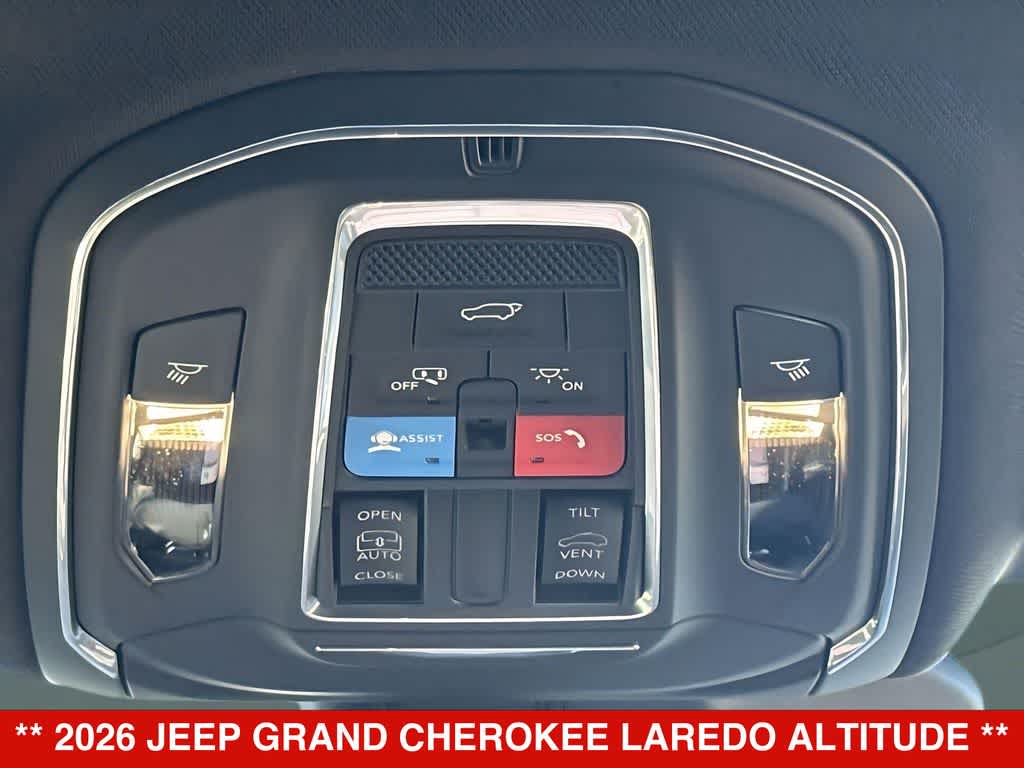 2026 Jeep Grand Cherokee Laredo Altitude