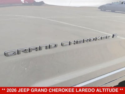 2026 Jeep Grand Cherokee Laredo Altitude