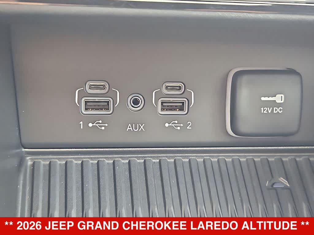 2026 Jeep Grand Cherokee Laredo Altitude