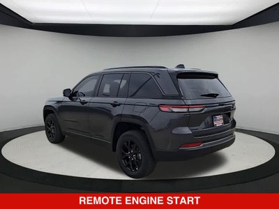 2026 Jeep Grand Cherokee Laredo Altitude