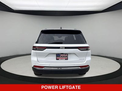 2026 Jeep Grand Cherokee Laredo Altitude