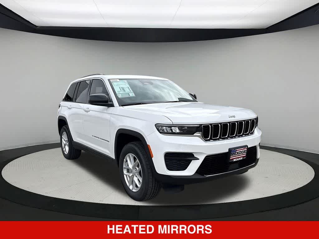 2026 Jeep Grand Cherokee Laredo Altitude