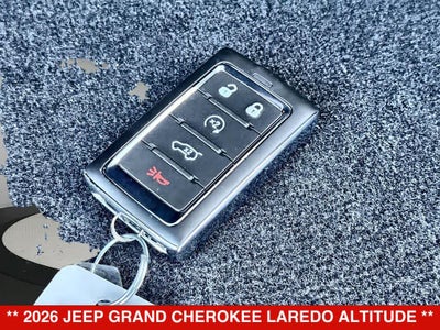2026 Jeep Grand Cherokee Laredo Altitude