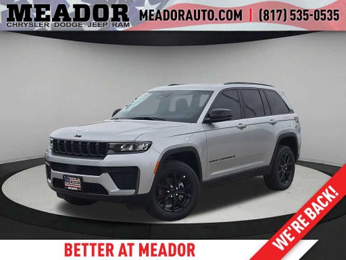 2026 Jeep Grand Cherokee Laredo Altitude
