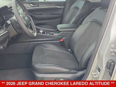 2026 Jeep Grand Cherokee Laredo Altitude