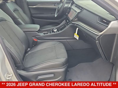 2026 Jeep Grand Cherokee Laredo Altitude