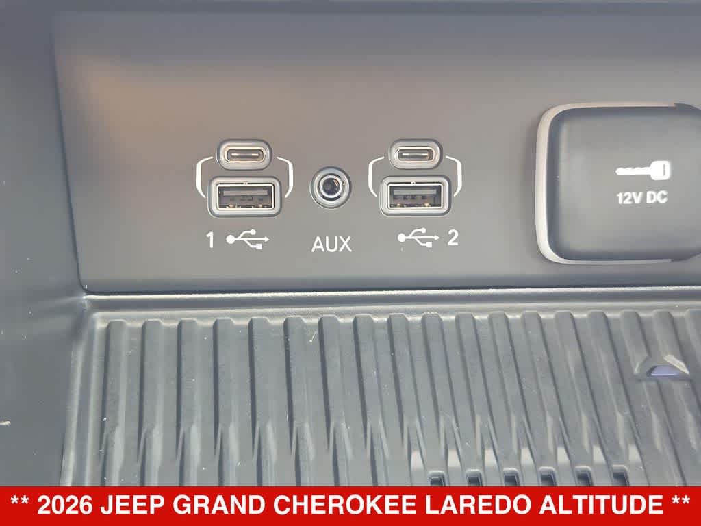 2026 Jeep Grand Cherokee Laredo Altitude