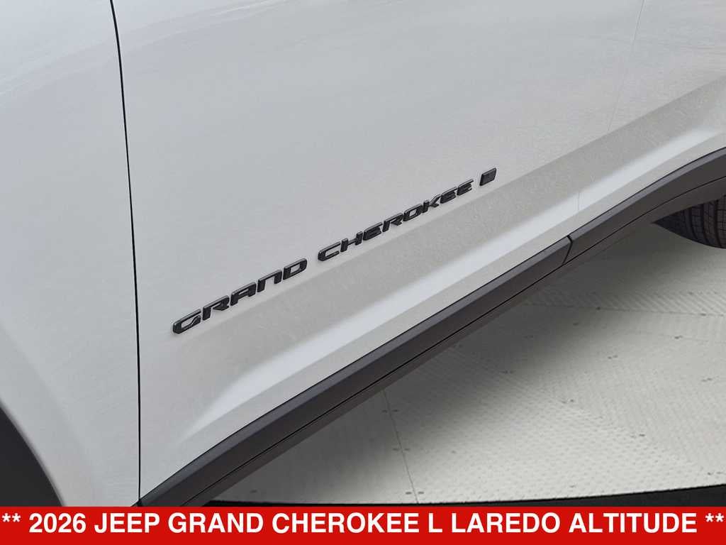 2026 Jeep Grand Cherokee L Laredo Altitude