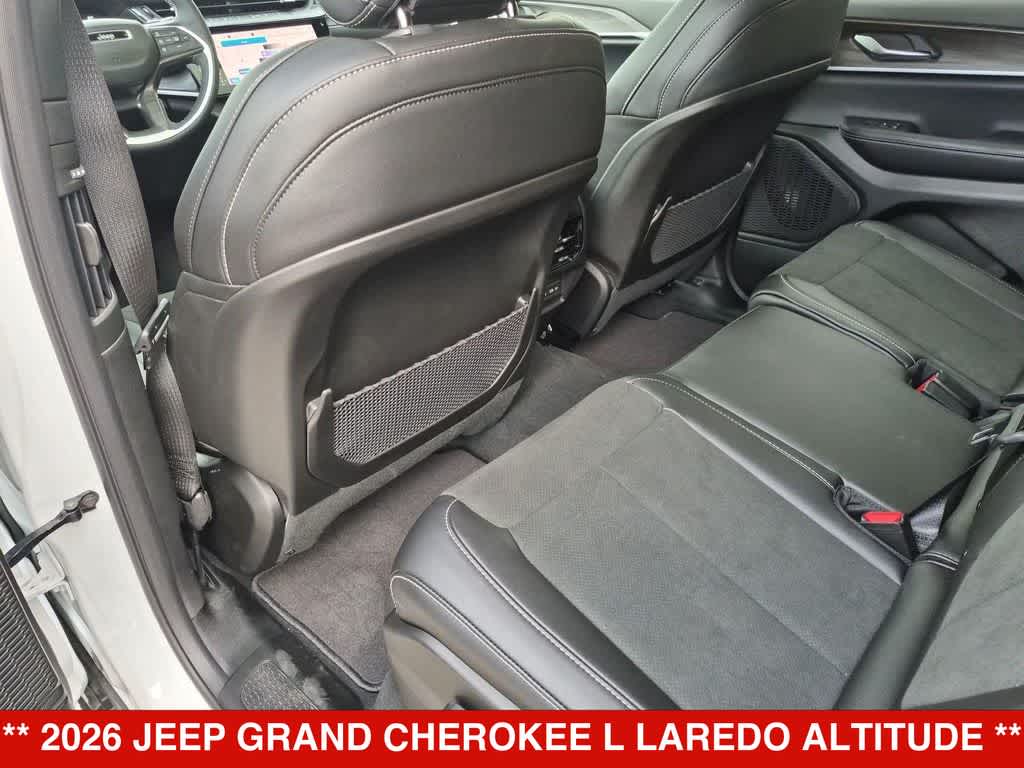 2026 Jeep Grand Cherokee L Laredo Altitude