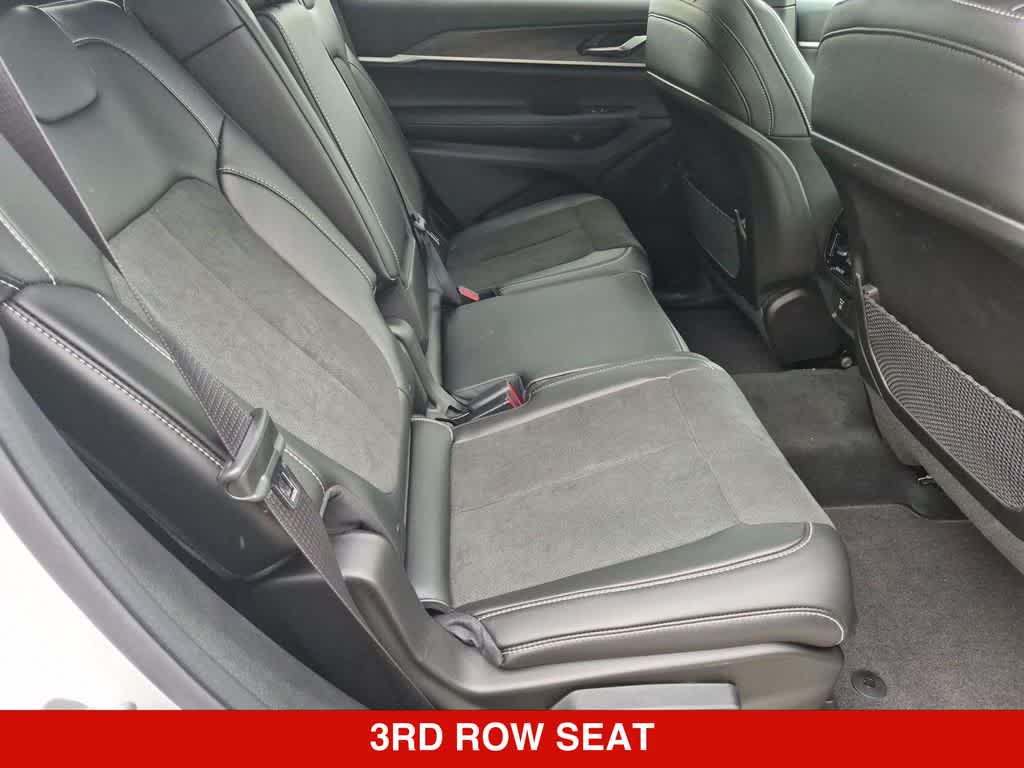 2026 Jeep Grand Cherokee L Laredo Altitude