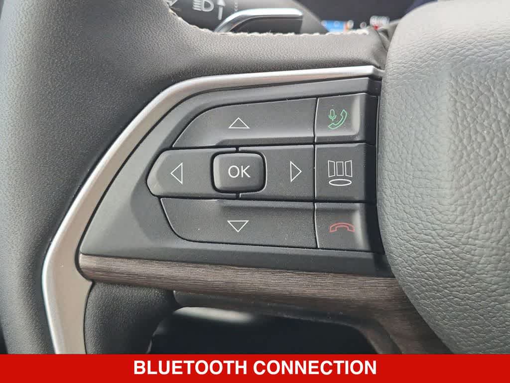 2026 Jeep Grand Cherokee L Laredo Altitude