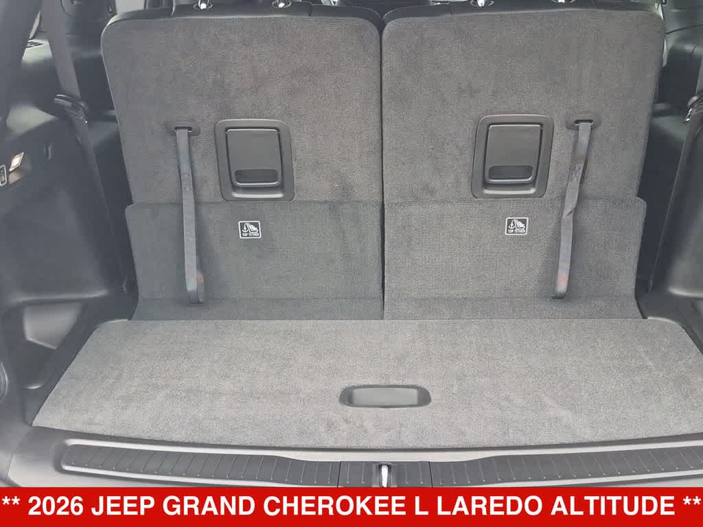 2026 Jeep Grand Cherokee L Laredo Altitude