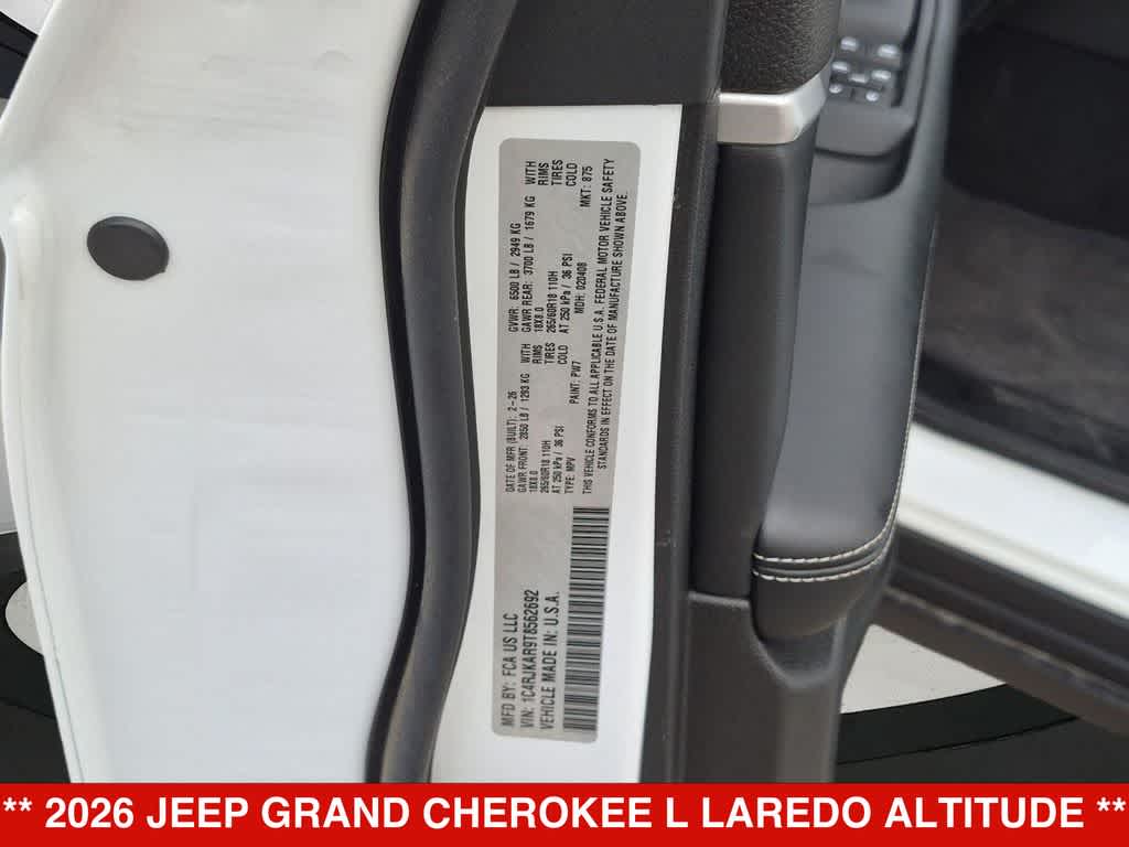 2026 Jeep Grand Cherokee L Laredo Altitude