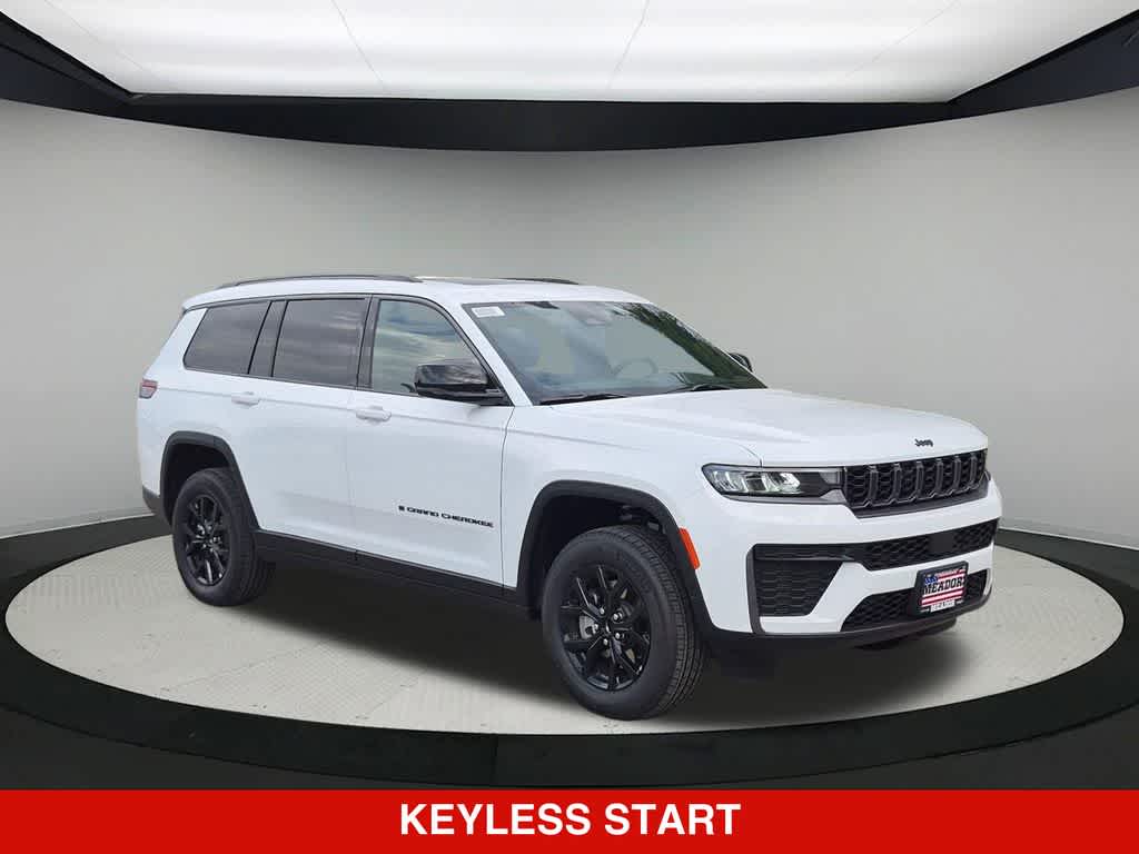 2026 Jeep Grand Cherokee L Laredo Altitude