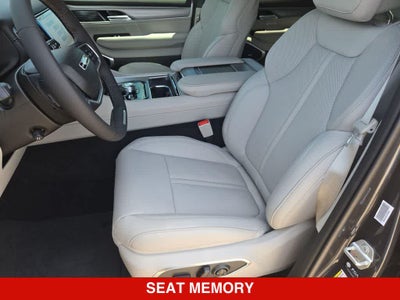 2026 Jeep Grand Wagoneer L 4x4