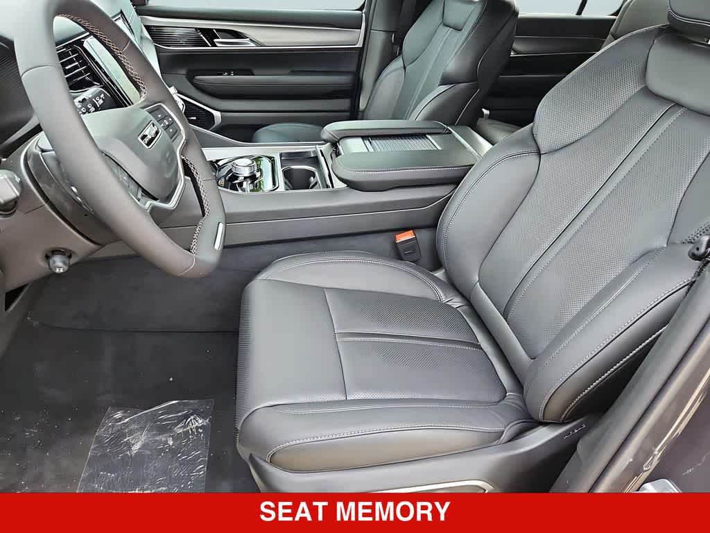 2026 Jeep Grand Wagoneer Limited Altitude