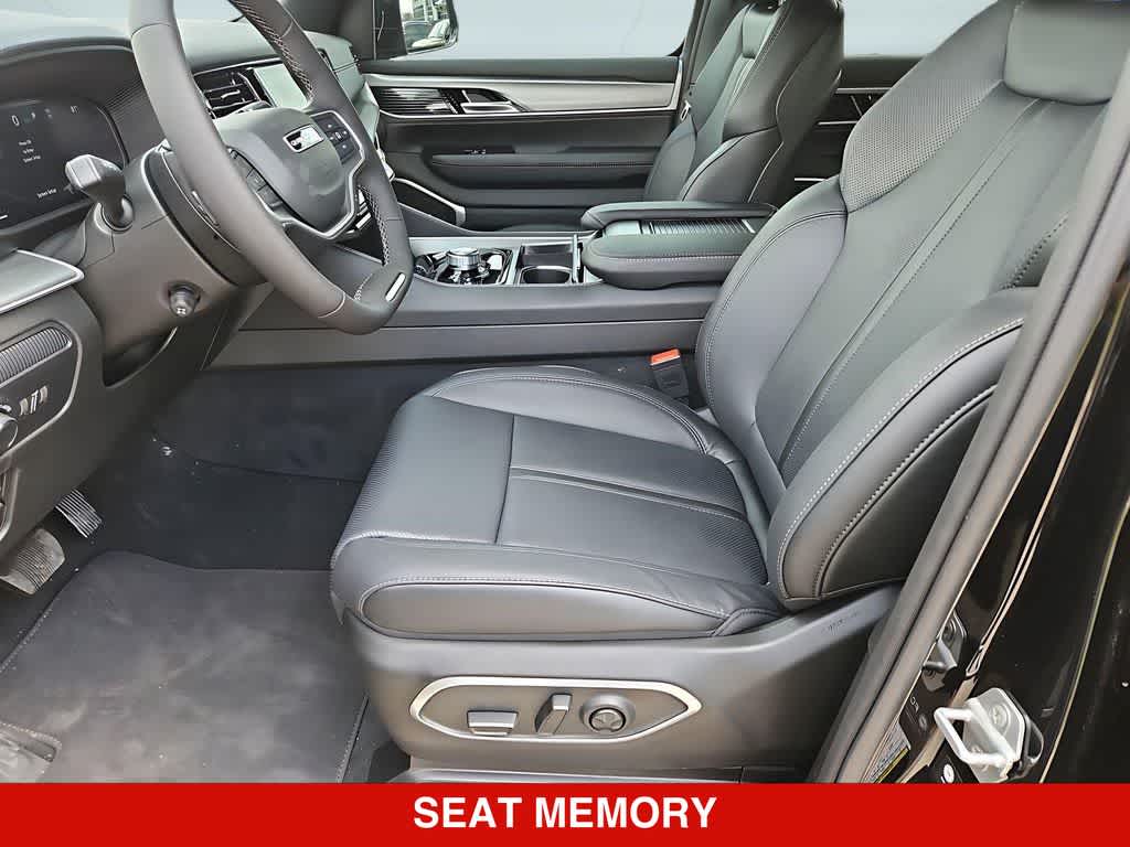 2026 Jeep Grand Wagoneer Limited Altitude