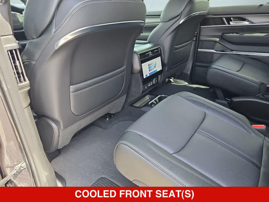 2026 Jeep Grand Wagoneer Summit Obsidian