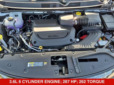 2027 Chrysler Pacifica Select